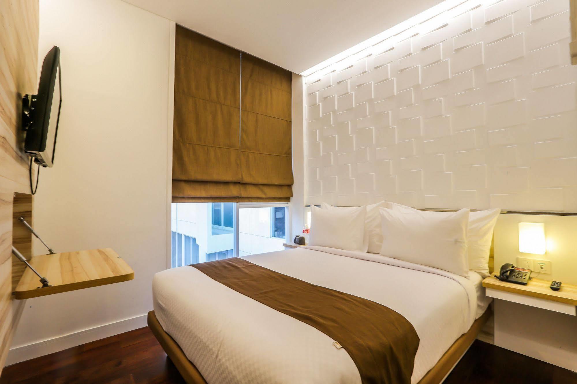 Alimar Hotel Malang Ngoại thất bức ảnh